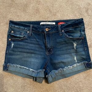 Celebrity pink The Honey jean cuff denim shorts 3” inseam size 7/28